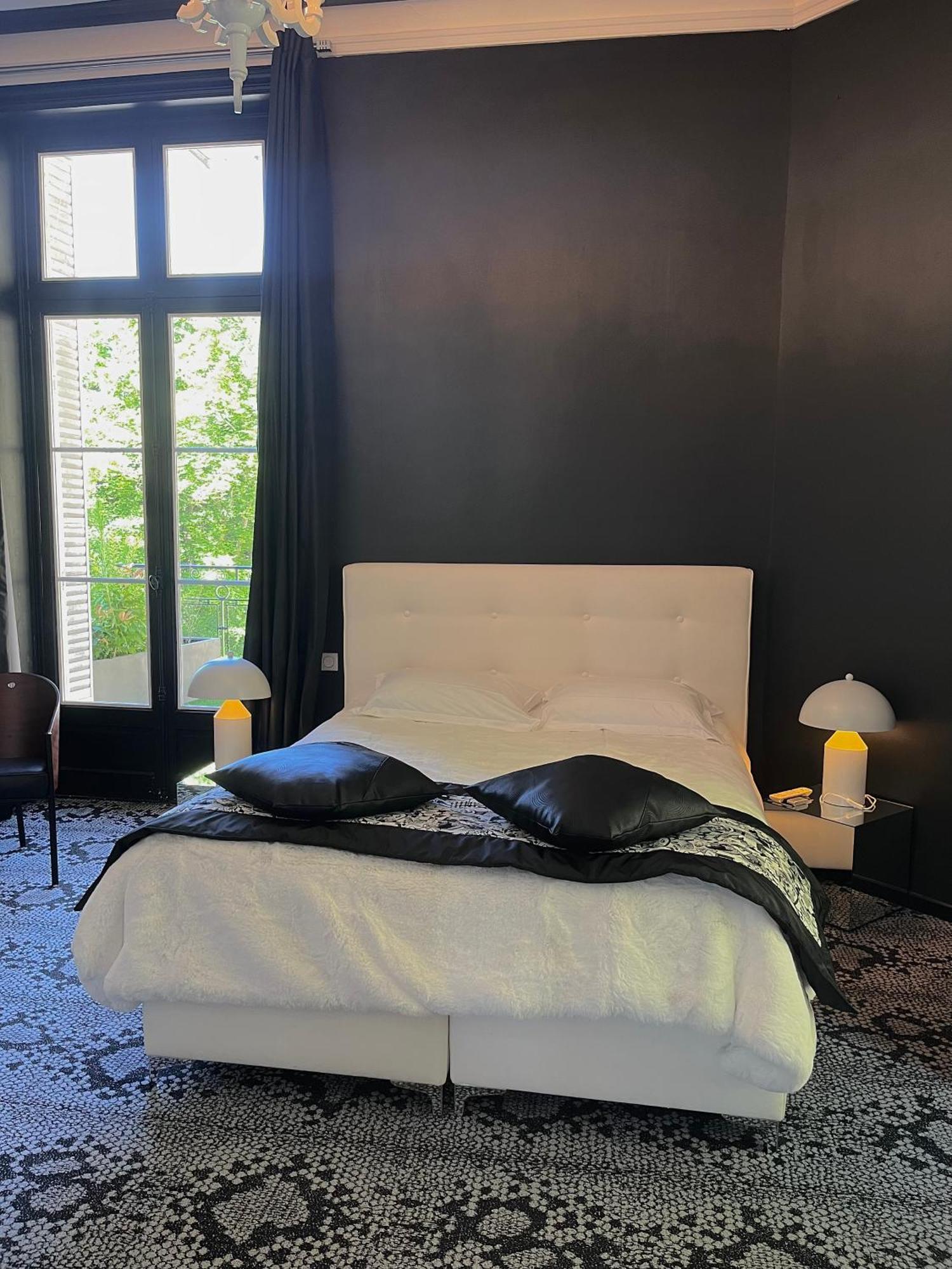 Art Hotel Rochecorbon Luaran gambar