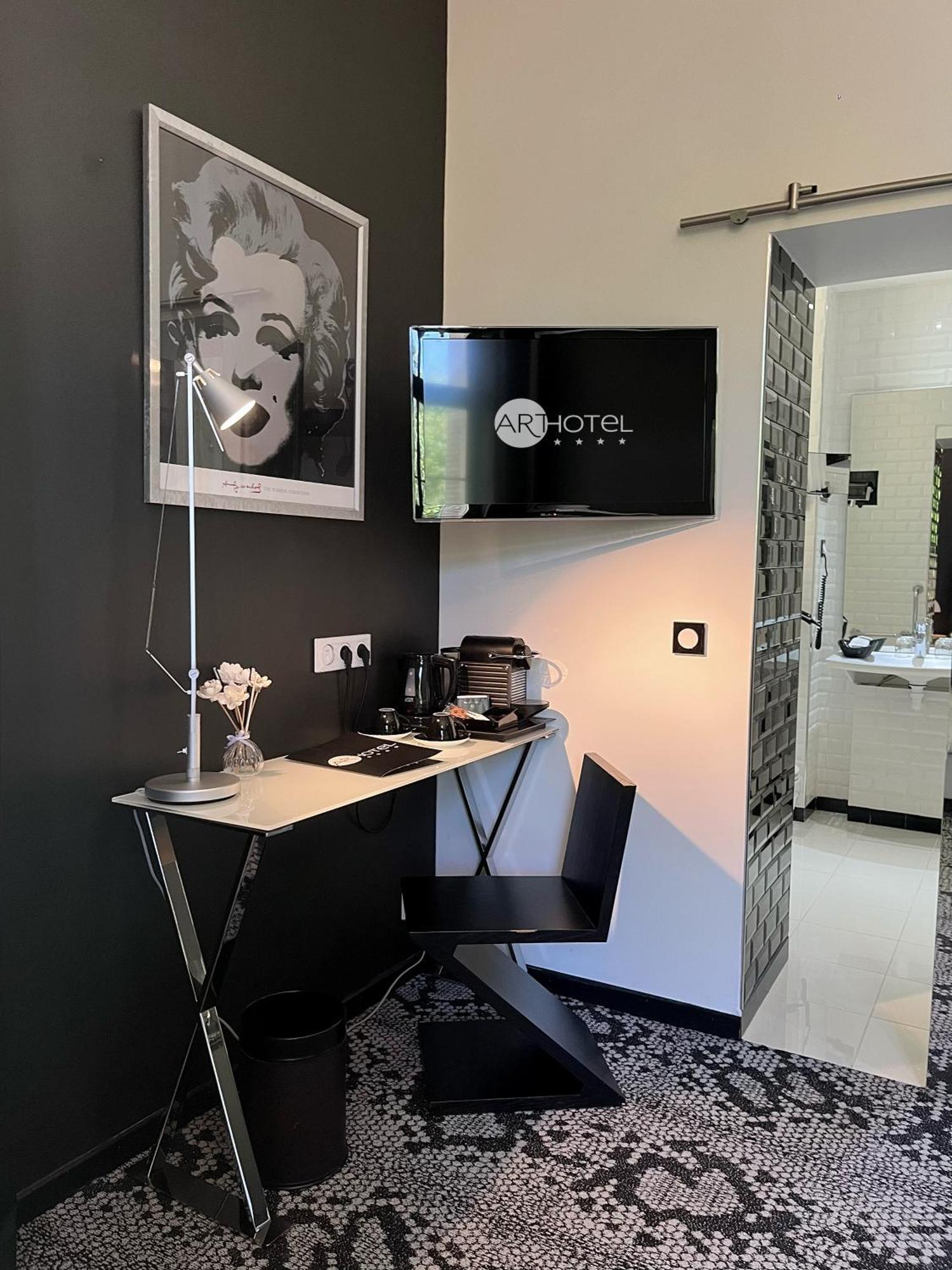 Art Hotel Rochecorbon Luaran gambar