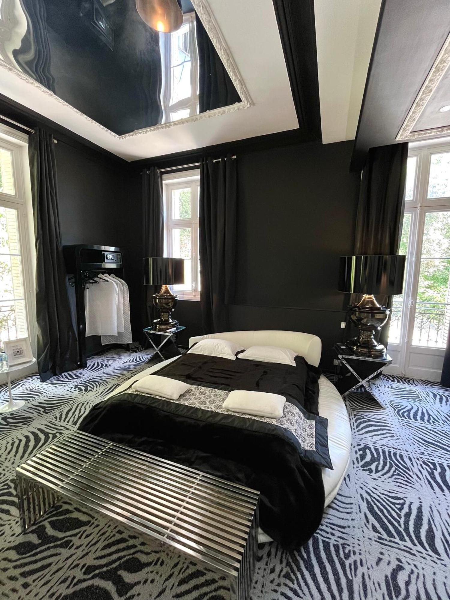Art Hotel Rochecorbon Luaran gambar